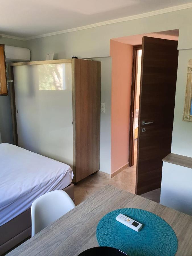 Panos House Lejlighed Kinira Eksteriør billede